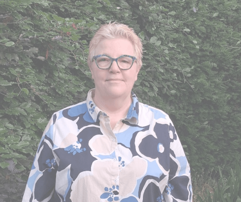 Hild Van Rooy - Erkend bemiddelaar familiale & sociale zaken – Begeleider Verbindende communicatie - Multidisciplinair centrum cura